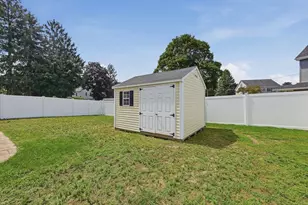 173 Bedford Rd, Woburn, MA 01801 - Photo 28