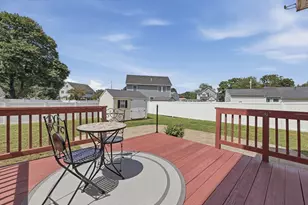 173 Bedford Rd, Woburn, MA 01801 - Photo 24