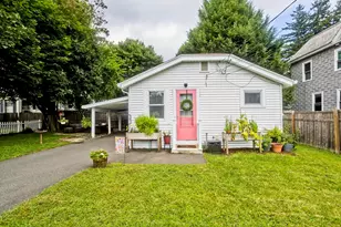 47 W School St, Westfield, MA 01085 - Photo 2