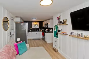 47 W School St, Westfield, MA 01085 - Photo 8