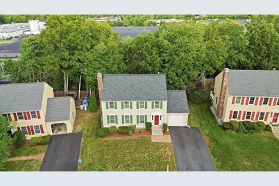 27 Stonegate Rd #27, Chelmsford, MA 01824 - Photo 2