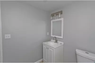 143 Davenport St, Springfield, MA 01119 - Photo 12