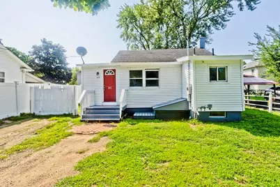 143 Davenport St, Springfield, MA 01119 - Photo 2