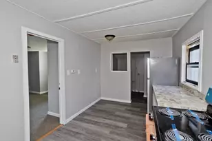143 Davenport St, Springfield, MA 01119 - Photo 6