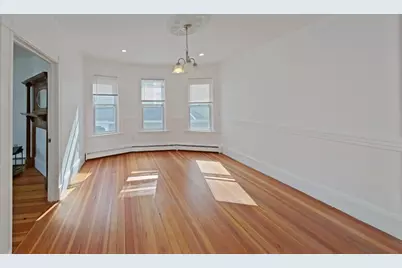 39 Newport St #1, Boston, MA 02125 - Photo 4