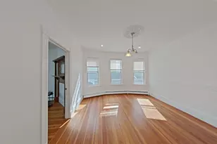 39 Newport St, Boston, MA 02125 - Photo 4
