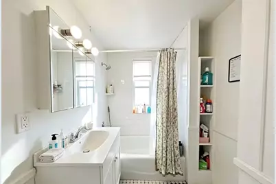 R39 Newport St #1, Boston, MA 02125 - Photo 2
