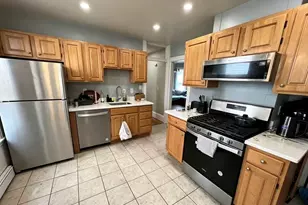 R39 Newport St, Boston, MA 02125 - Photo 6
