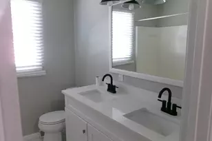 71 Eddywood St, Springfield, MA 01118 - Photo 22