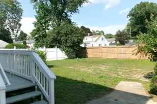 71 Eddywood St, Springfield, MA 01118 - Photo 36