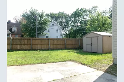 71 Eddywood St, Springfield, MA 01118 - Photo 32
