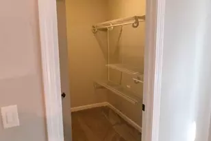 71 Eddywood St, Springfield, MA 01118 - Photo 18