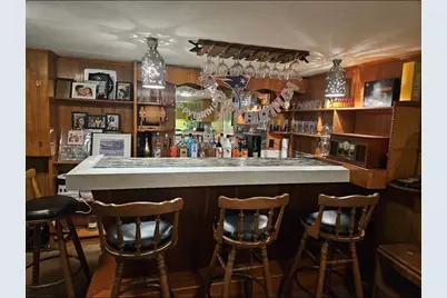 401 Whitlow St, New Bedford, MA 02746 - Photo 14