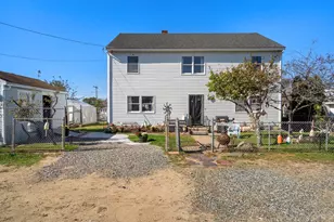 10 Brissette Ave, Salisbury, MA 01952 - Photo 1