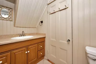 219 Tremont St, Carver, MA 02330 - Photo 18