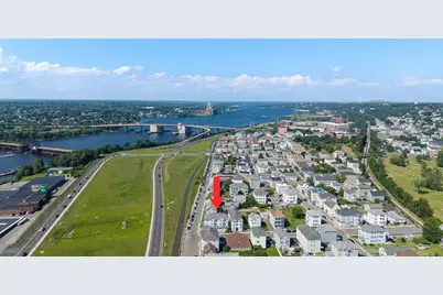 84 Cory St, Fall River, MA 02720 - Photo 2