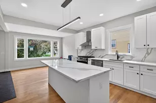 21 Hutchinson St, Winthrop, MA 02152 - Photo 2