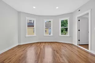 21 Hutchinson St, Winthrop, MA 02152 - Photo 6