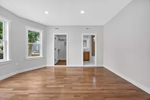 21 Hutchinson St, Winthrop, MA 02152 - Photo 6