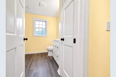 345 Laurel St, Bridgewater, MA 02324 - Photo 10