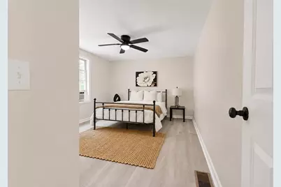 34-36 Hammond St #36, Bridgewater, MA 02324 - Photo 14