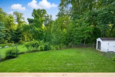 345 Laurel St #1, Bridgewater, MA 02324 - Photo 32