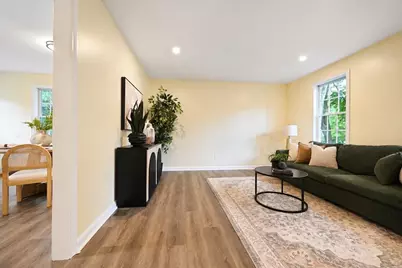 345 Laurel St #1, Bridgewater, MA 02324 - Photo 4