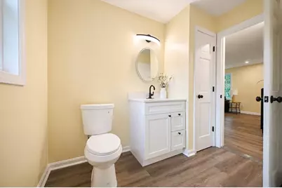 345 Laurel St #1, Bridgewater, MA 02324 - Photo 10