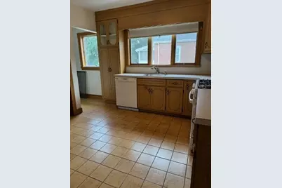 25 Larose Place #2, Boston, MA 02135 - Photo 2