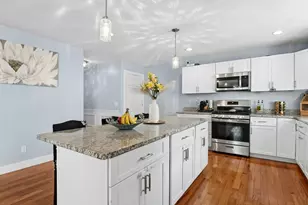 133 Apricot St, Worcester, MA 01603 - Photo 8