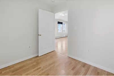 1033 Rodman St, Fall River, MA 02721 - Photo 28