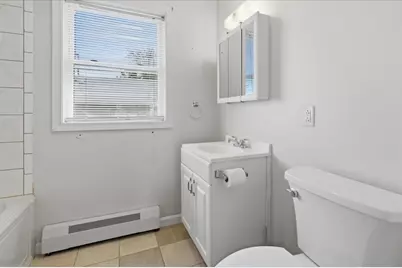 1033 Rodman St, Fall River, MA 02721 - Photo 24