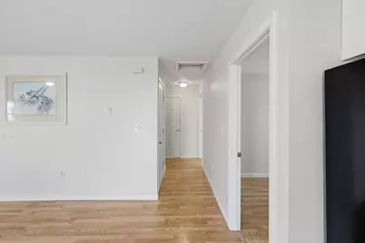 1033 Rodman St, Fall River, MA 02721 - Photo 18