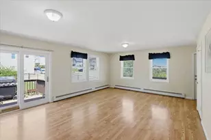 1033 Rodman St, Fall River, MA 02721 - Photo 10