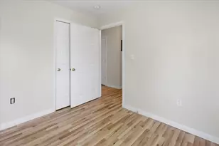 1033 Rodman St, Fall River, MA 02721 - Photo 26