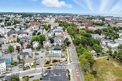 121 N Common, Lynn, MA 01902 - Photo 22