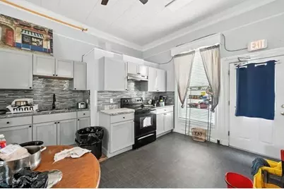 121 N Common, Lynn, MA 01902 - Photo 6