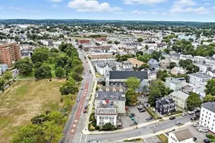 121 N Common, Lynn, MA 01902 - Photo 18