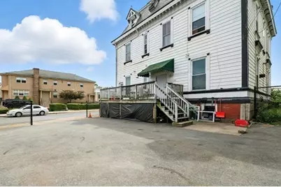 121 N Common, Lynn, MA 01902 - Photo 10
