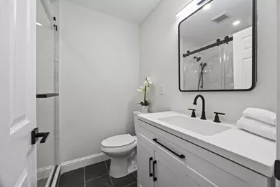 6 Hillside Ave, Woburn, MA 01801 - Photo 12