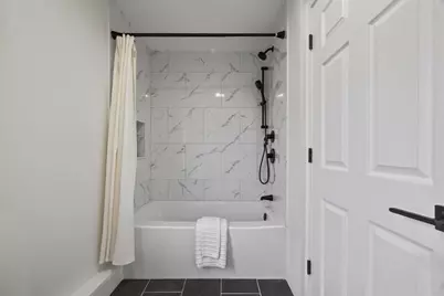 6 Hillside Ave, Woburn, MA 01801 - Photo 24
