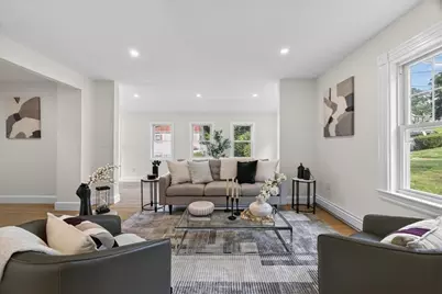 6 Hillside Ave, Woburn, MA 01801 - Photo 10