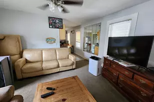 1009 Maple St, Palmer, MA 01069 - Photo 18