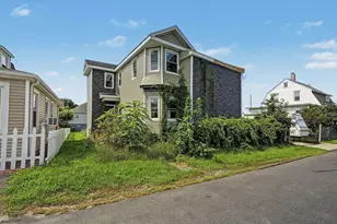 23 Bryan St, Fall River, MA 02724 - Photo 16