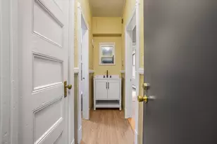 58 Charles St S, Boston, MA 02116 - Photo 20