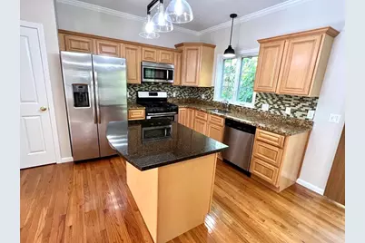 85 E Mountain St #0, Worcester, MA 01606 - Photo 2