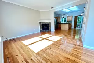 85 E Mountain St, Worcester, MA 01606 - Photo 4