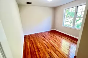 85 E Mountain St, Worcester, MA 01606 - Photo 8