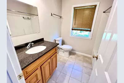 85 E Mountain St #0, Worcester, MA 01606 - Photo 6