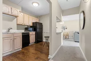 573 Broad St, Weymouth, MA 02189 - Photo 10